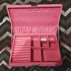 Fuchsia Velour Jewelry box